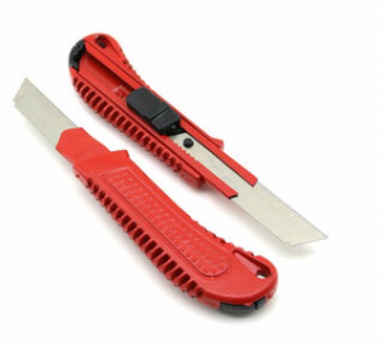 DMAX DMX-4743 ( BÜYÜK ) ( METAL ) FALÇATA MAKET BIÇAK ( 18MM BIÇAKLI & 0.5MM BIÇAK UCU )*24X12