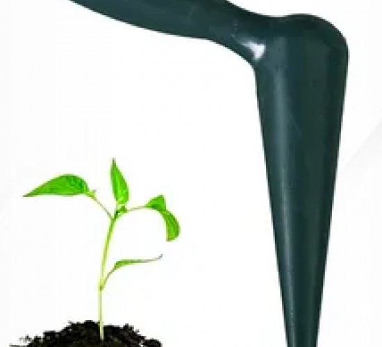 PLASTİK FİDE DİKME APARATI